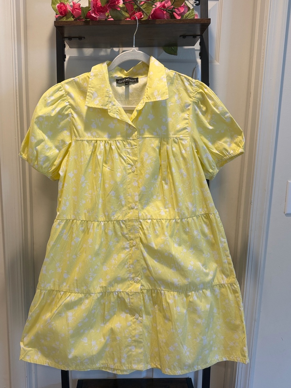 Derek Heart Cotton Yellow and White Floral Button-Front Puff Babydoll Dress - Picture 4 of 14